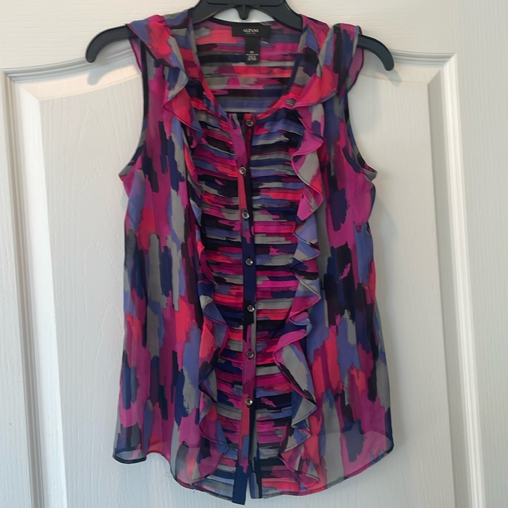 Women’s Alfani Top - Size 8 Petite